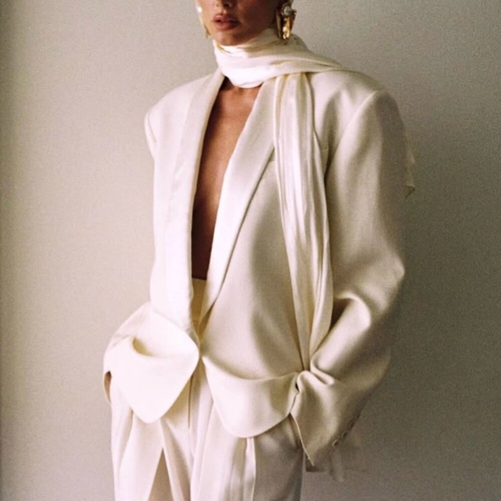 BEST Helsa The Tux Blazer in Wool Cream Ivory Classic XSmall - Picture 2 of 15